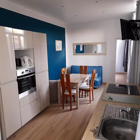 Appartement Ensoleille Et Calme A Saint Quay Portrieux 35 M² Parking Экстерьер фото