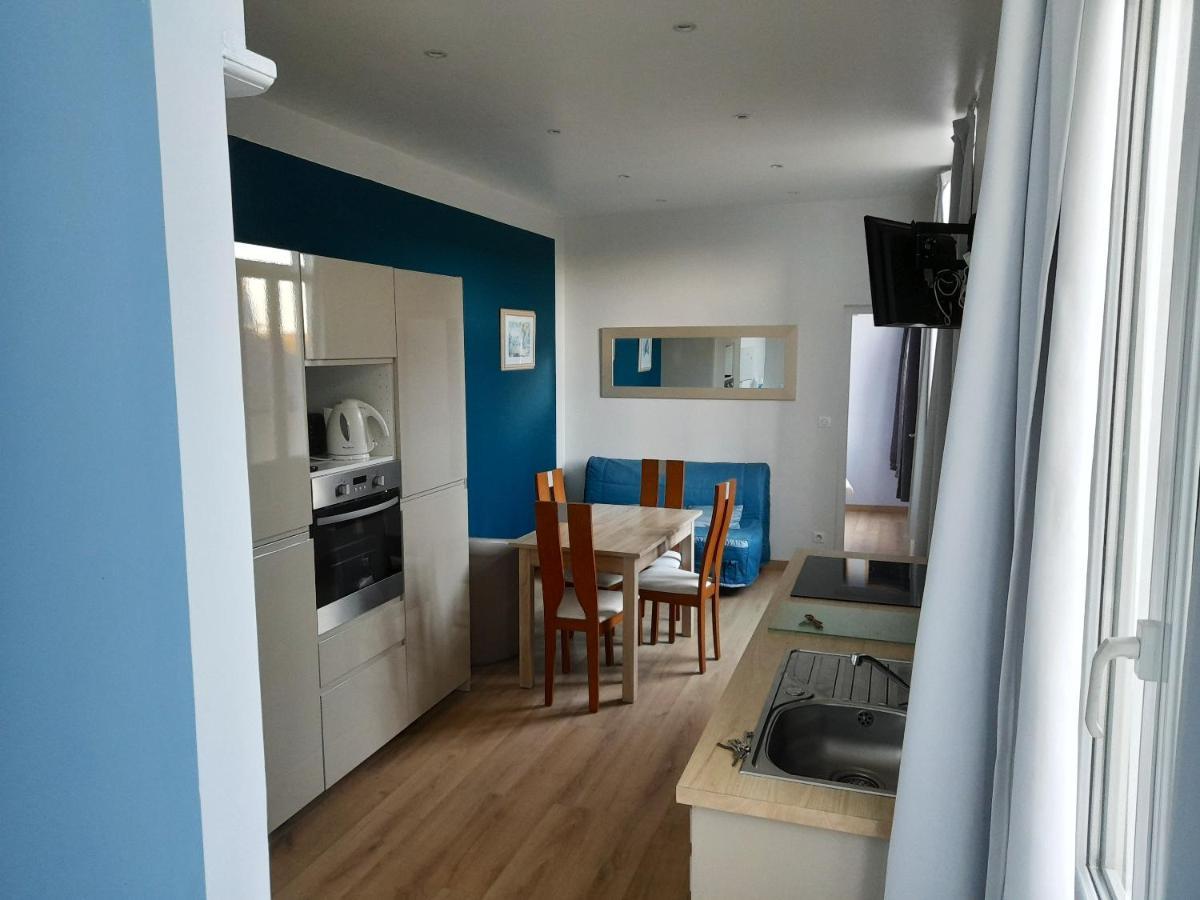 Appartement Ensoleille Et Calme A Saint Quay Portrieux 35 M² Parking Экстерьер фото