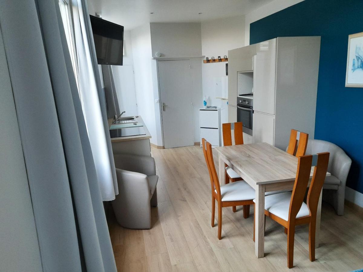 Appartement Ensoleille Et Calme A Saint Quay Portrieux 35 M² Parking Экстерьер фото