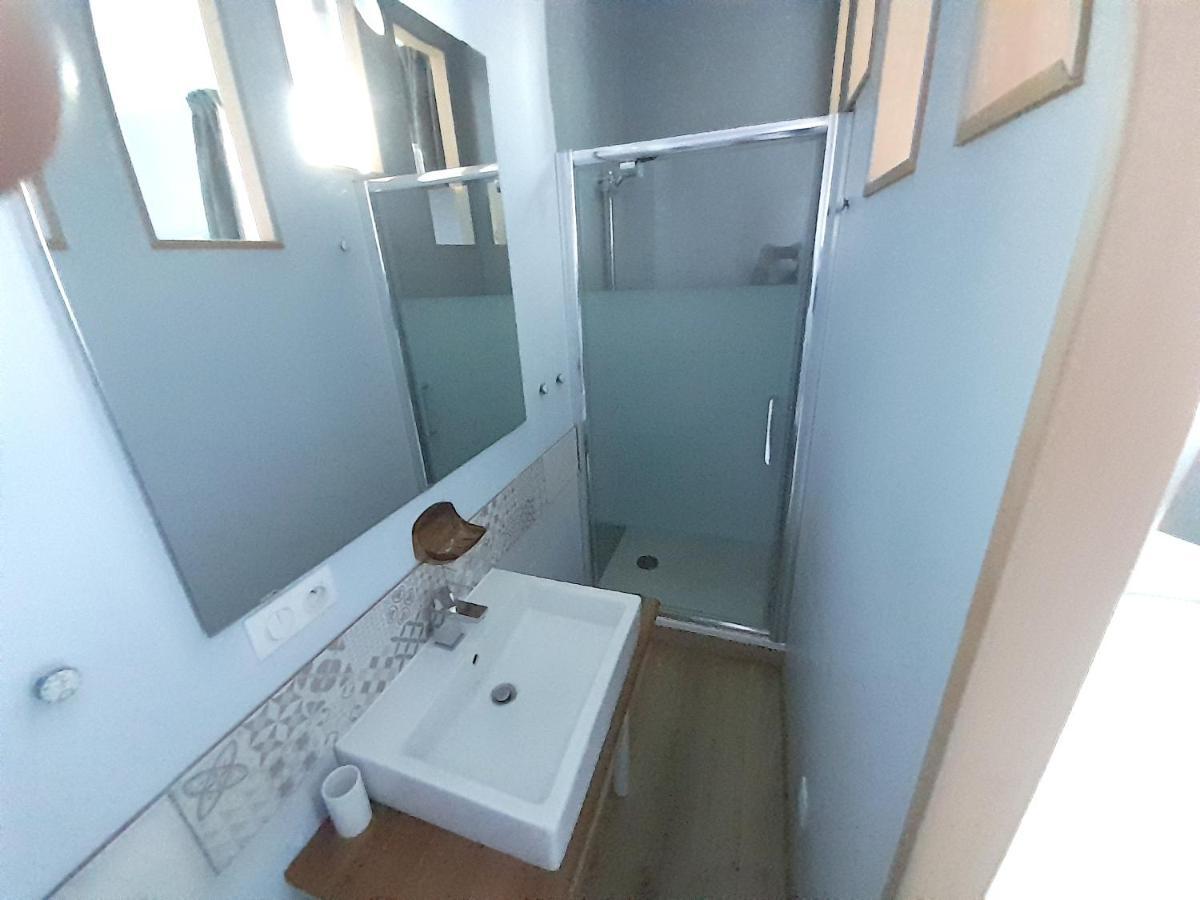Appartement Ensoleille Et Calme A Saint Quay Portrieux 35 M² Parking Экстерьер фото